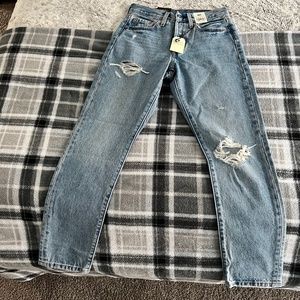 501 Levi Skinny Jeans